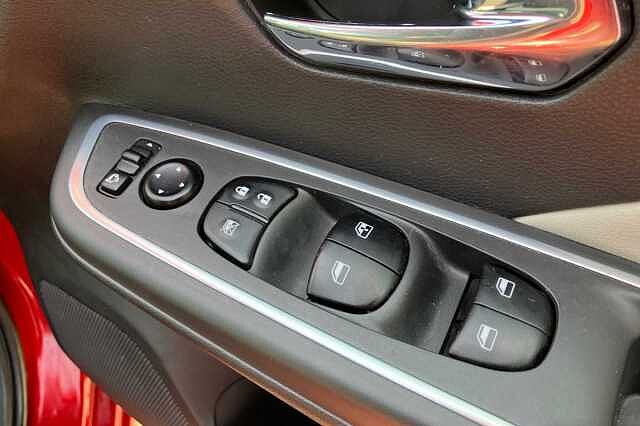 Nissan Micra 1.0 IG-T 100 Tekna 5dr