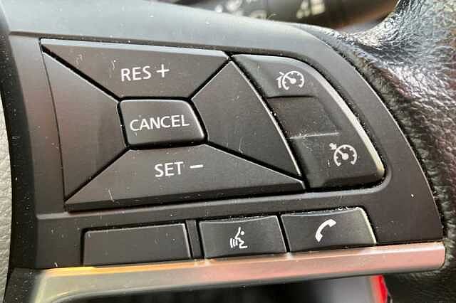 Nissan Micra 1.0 IG-T 100 Tekna 5dr