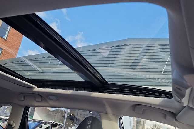 Nissan X-trail Station Wagon 1.7 dCi N-Connecta 5dr