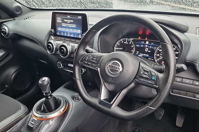 Nissan Juke 1.0 DiG-T Tekna 5dr
