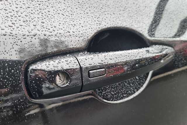 Nissan Juke 1.0 DiG-T Tekna 5dr