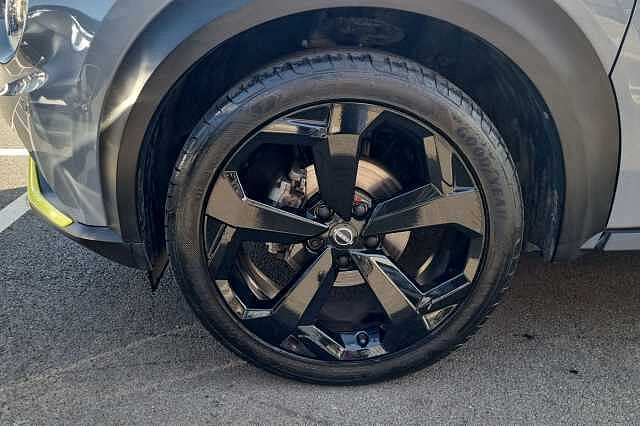 Nissan Juke 1.0 DiG-T 114 Kiiro 5dr