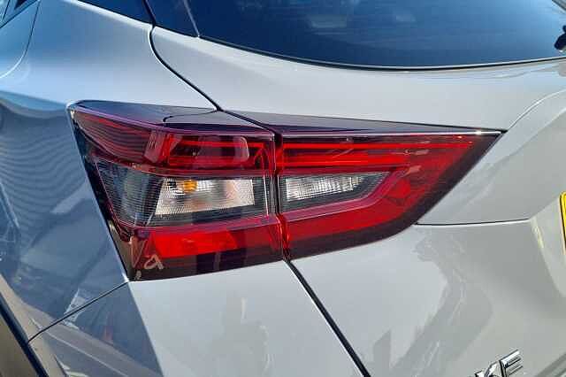 Nissan Juke 1.0 DiG-T 114 Kiiro 5dr