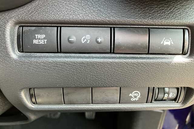 Nissan Juke 1.0 DiG-T 114 N-Connecta 5dr DCT