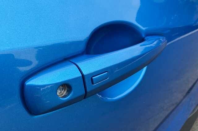 Nissan Juke 1.0 DiG-T 114 N-Connecta 5dr DCT