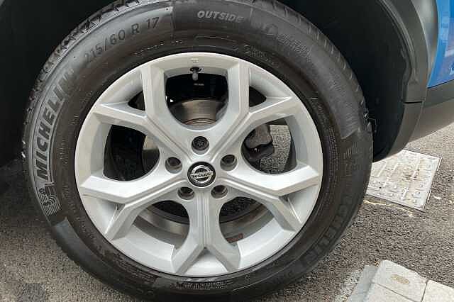 Nissan Juke 1.0 DiG-T 114 N-Connecta 5dr DCT