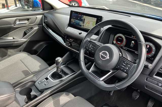 Nissan Qashqai 1.3 DiG-T MH N-Connecta 5dr