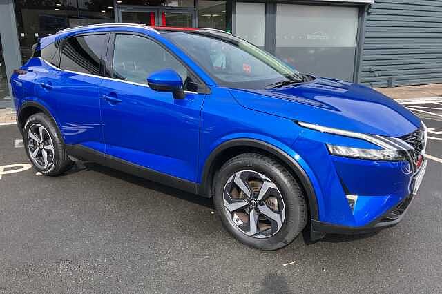 Nissan Qashqai 1.3 DiG-T MH N-Connecta 5dr