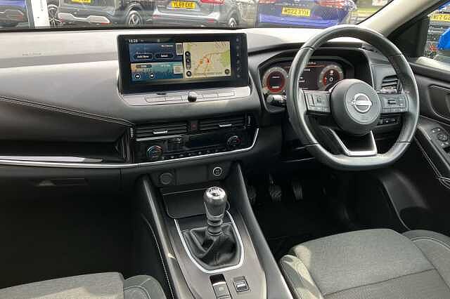 Nissan Qashqai 1.3 DiG-T MH N-Connecta 5dr