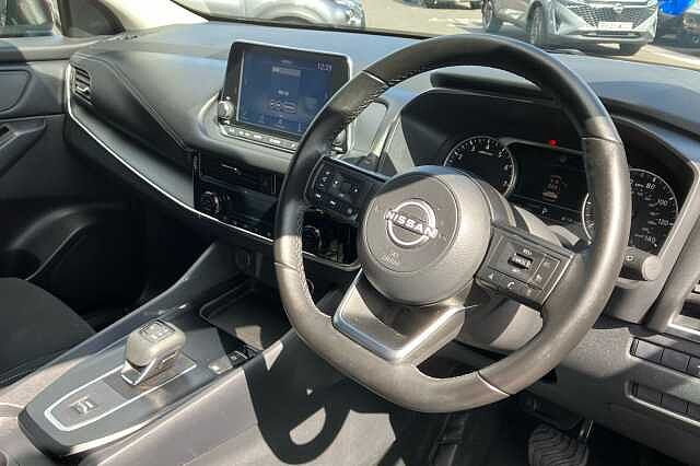 Nissan Qashqai 1.3 DiG-T MH 158 Acenta Premium 5dr Xtronic