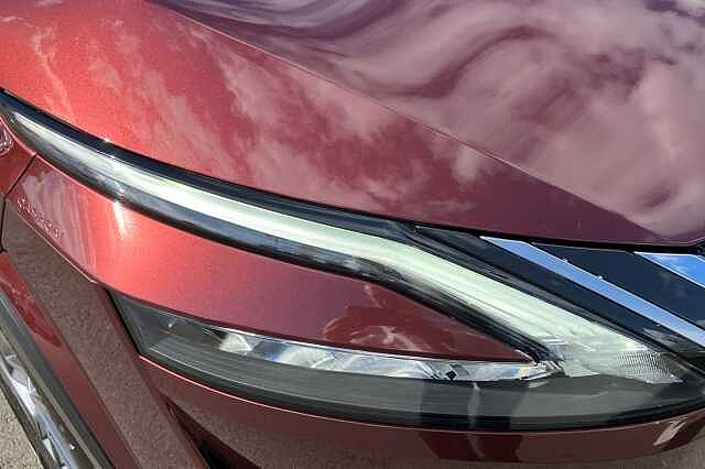 Nissan Qashqai 1.3 DiG-T MH 158 Acenta Premium 5dr Xtronic