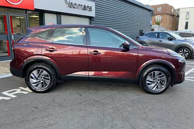 Nissan Qashqai 1.3 DiG-T MH 158 Acenta Premium 5dr Xtronic