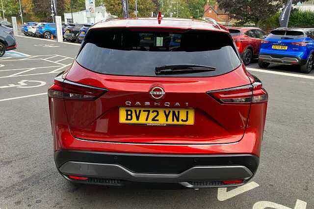 Nissan Qashqai 1.3 DiG-T MH N-Connecta 5dr