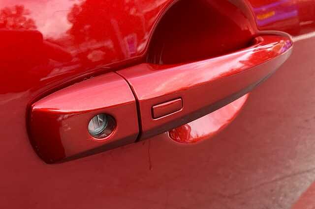 Nissan Qashqai 1.3 DiG-T MH N-Connecta 5dr