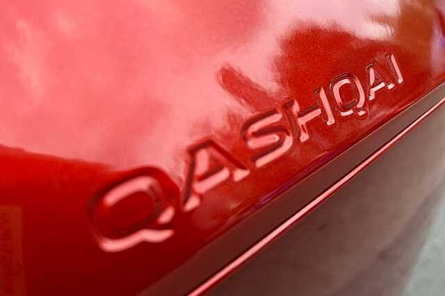 Nissan Qashqai 1.3 DiG-T MH N-Connecta 5dr