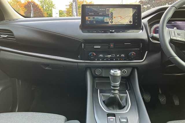 Nissan Qashqai 1.3 DiG-T MH N-Connecta 5dr