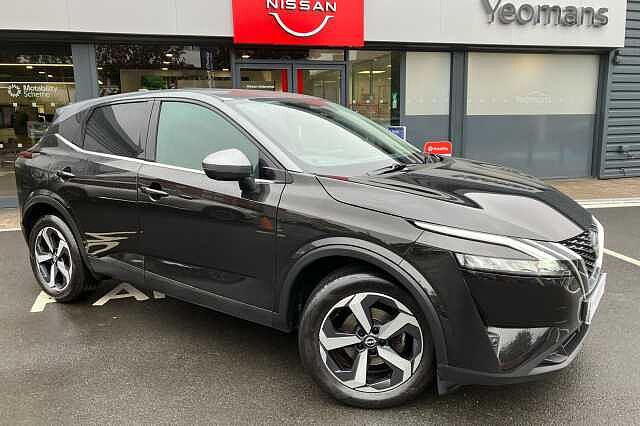 Nissan Qashqai 1.3 DiG-T MH N-Connecta 5dr