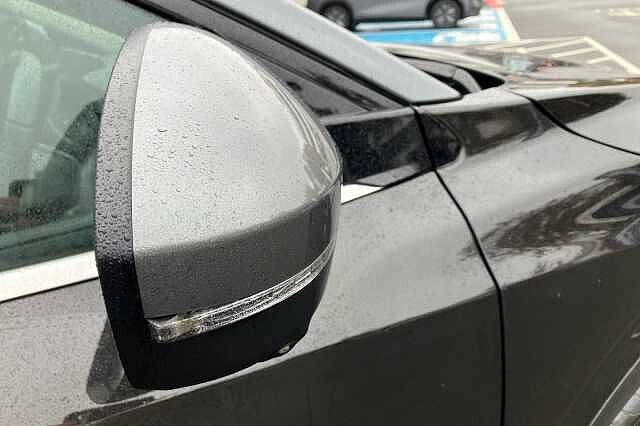 Nissan Qashqai 1.3 DiG-T MH N-Connecta 5dr