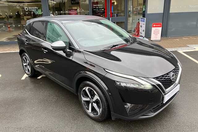 Nissan Qashqai 1.3 DiG-T MH N-Connecta 5dr
