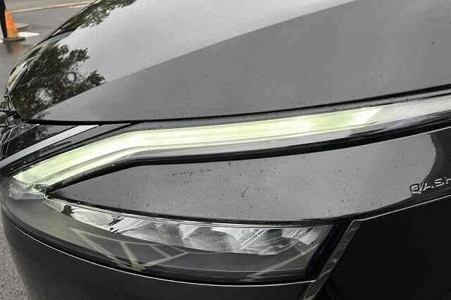 Nissan Qashqai 1.3 DiG-T MH N-Connecta 5dr