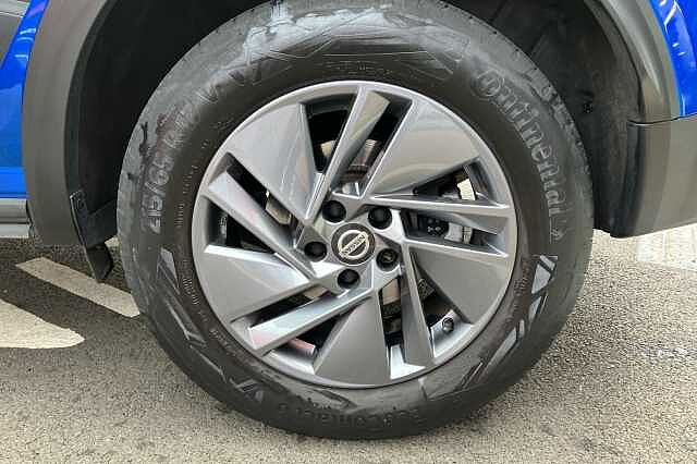 Nissan Qashqai 1.3 DiG-T MH 158 Acenta Premium 5dr Xtronic