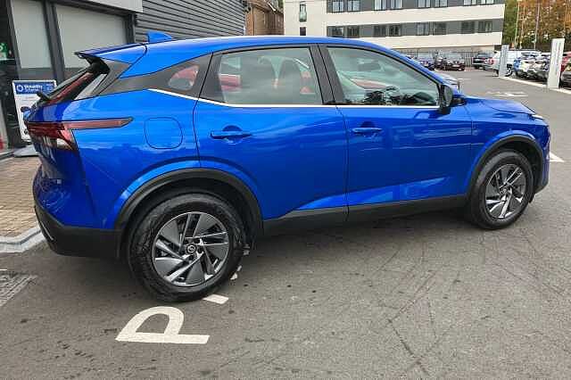 Nissan Qashqai 1.3 DiG-T MH 158 Acenta Premium 5dr Xtronic