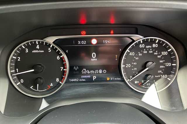 Nissan Qashqai 1.3 DiG-T MH 158 Acenta Premium 5dr Xtronic