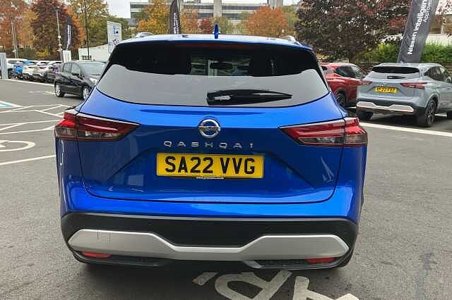 Nissan Qashqai 1.3 DiG-T MH N-Connecta 5dr