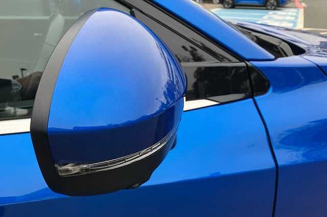 Nissan Qashqai 1.3 DiG-T MH N-Connecta 5dr