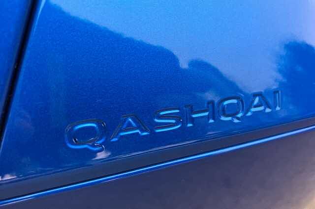 Nissan Qashqai 1.3 DiG-T MH N-Connecta 5dr