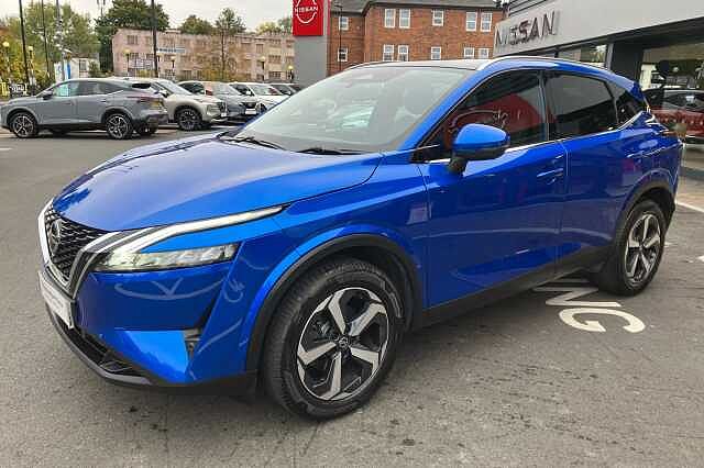 Nissan Qashqai 1.3 DiG-T MH N-Connecta 5dr
