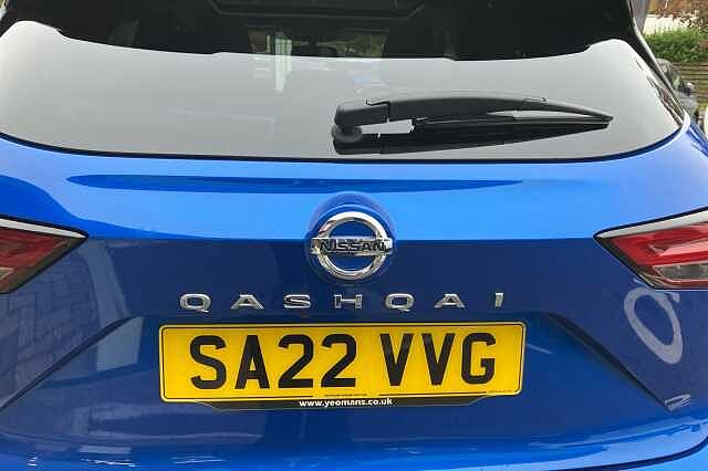 Nissan Qashqai 1.3 DiG-T MH N-Connecta 5dr