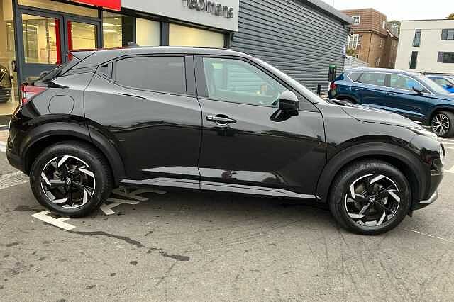 Nissan Juke 1.0 DiG-T 114 N-Connecta 5dr DCT