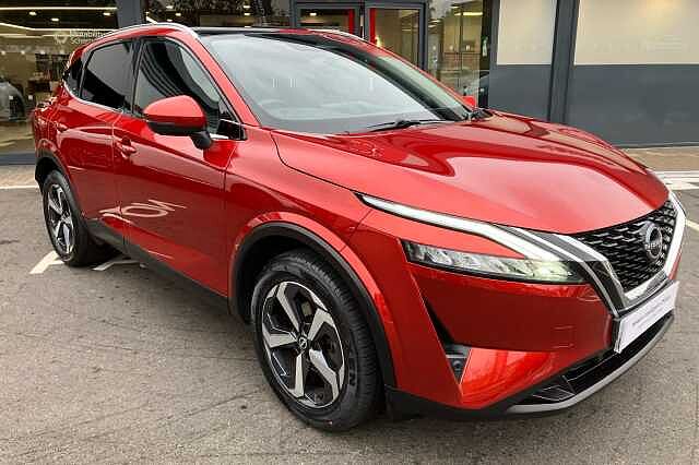 Nissan Qashqai 1.3 DiG-T MH N-Connecta 5dr