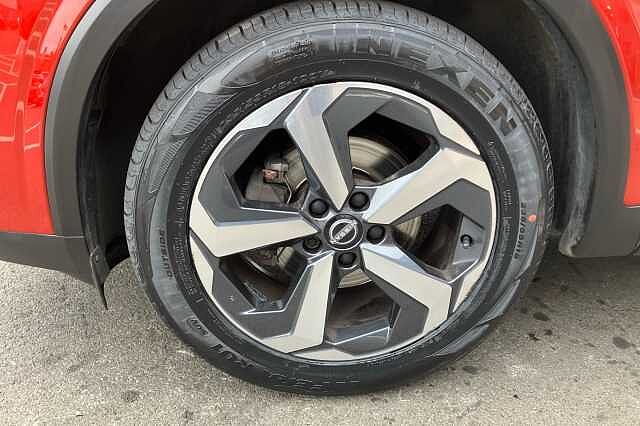 Nissan Qashqai 1.3 DiG-T MH N-Connecta 5dr