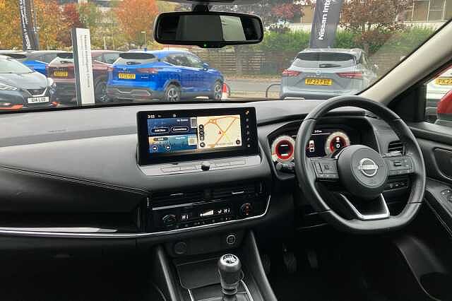 Nissan Qashqai 1.3 DiG-T MH N-Connecta 5dr