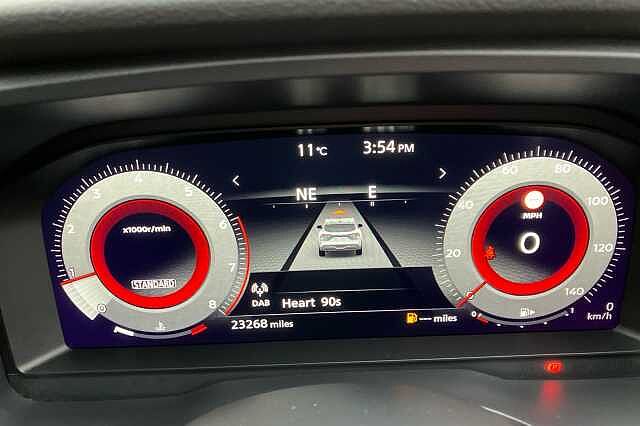 Nissan Qashqai 1.3 DiG-T MH N-Connecta 5dr