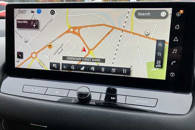 Nissan Qashqai 1.3 DiG-T MH N-Connecta 5dr