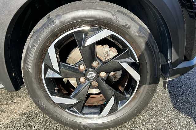 Nissan Juke 1.0 DiG-T 114 N-Connecta 5dr DCT