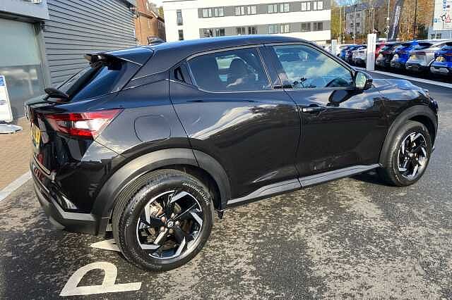 Nissan Juke 1.0 DiG-T 114 N-Connecta 5dr DCT