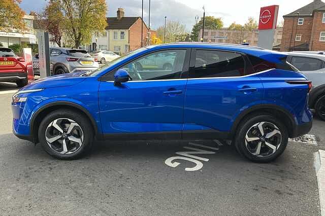 Nissan Qashqai 1.3 DiG-T MH 158 N-Connecta 5dr Xtronic