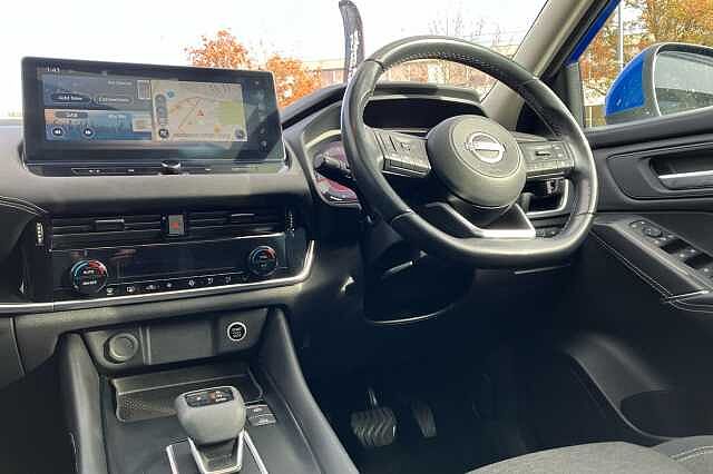 Nissan Qashqai 1.3 DiG-T MH 158 N-Connecta 5dr Xtronic
