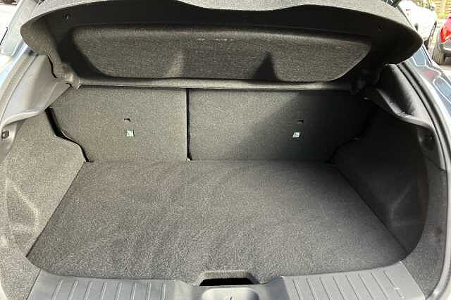 Nissan Juke 1.0 DiG-T 114 N-Connecta 5dr DCT