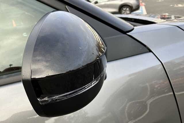 Nissan Juke 1.0 DiG-T 114 N-Connecta 5dr DCT