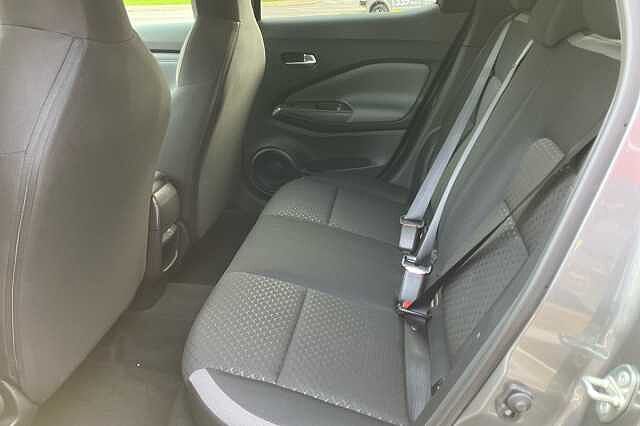 Nissan Juke 1.0 DiG-T 114 N-Connecta 5dr DCT