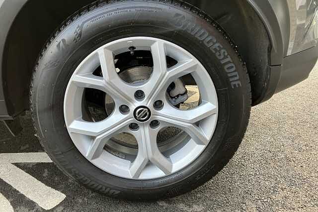 Nissan Juke 1.0 DiG-T 114 N-Connecta 5dr DCT