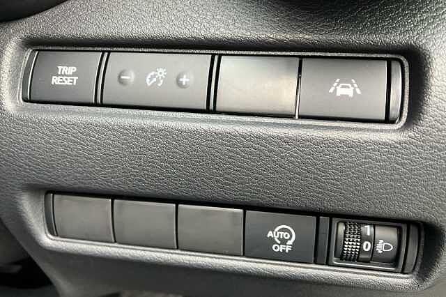 Nissan Juke 1.0 DiG-T 114 N-Connecta 5dr DCT