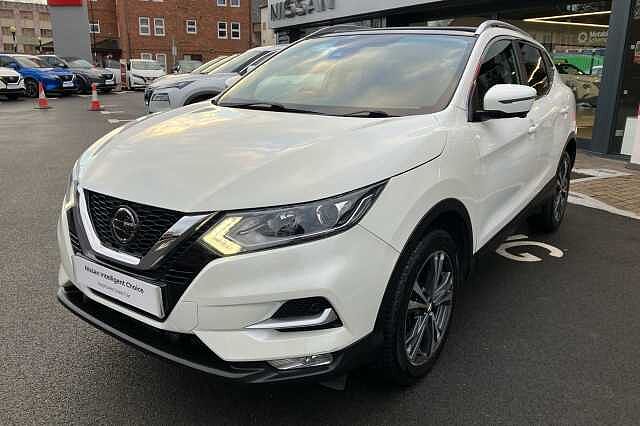 Nissan Qashqai 1.2 DiG-T N-Connecta 5dr