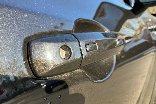 Nissan Juke 1.0 DiG-T 114 N-Connecta 5dr