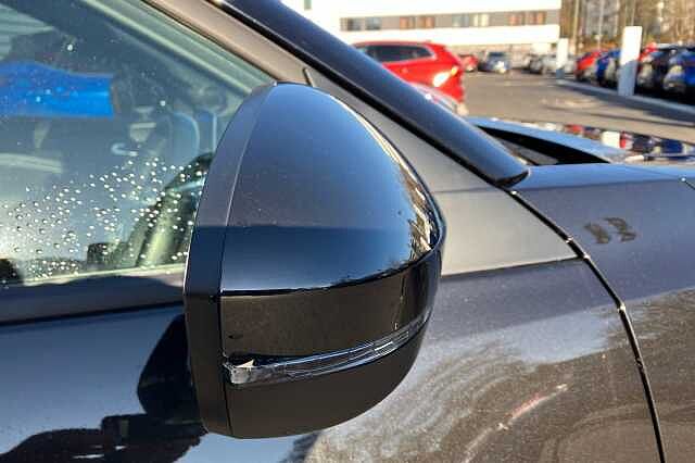 Nissan Juke 1.0 DiG-T 114 N-Connecta 5dr